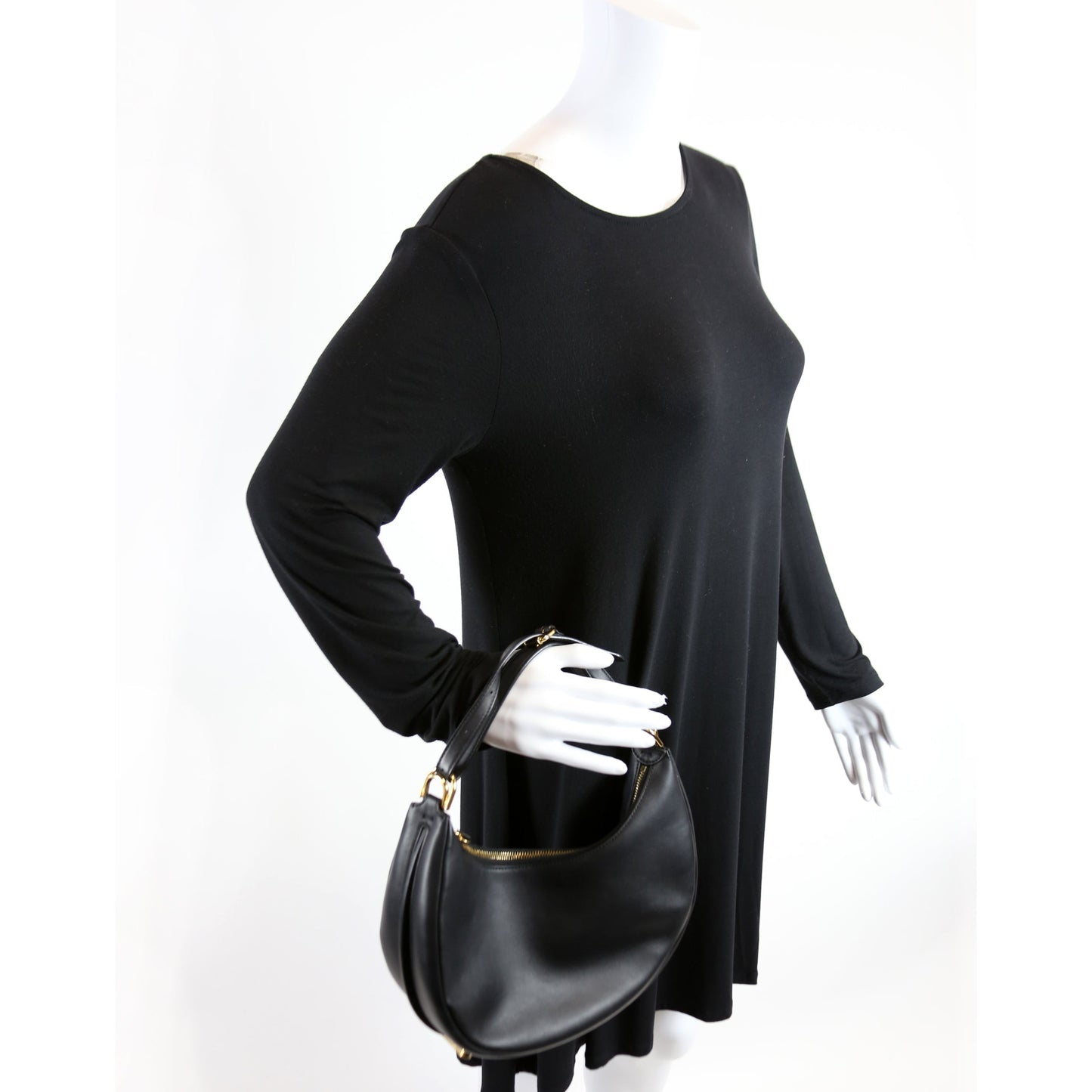 8BR798 Fendigraphy Small Leather Hobo Black