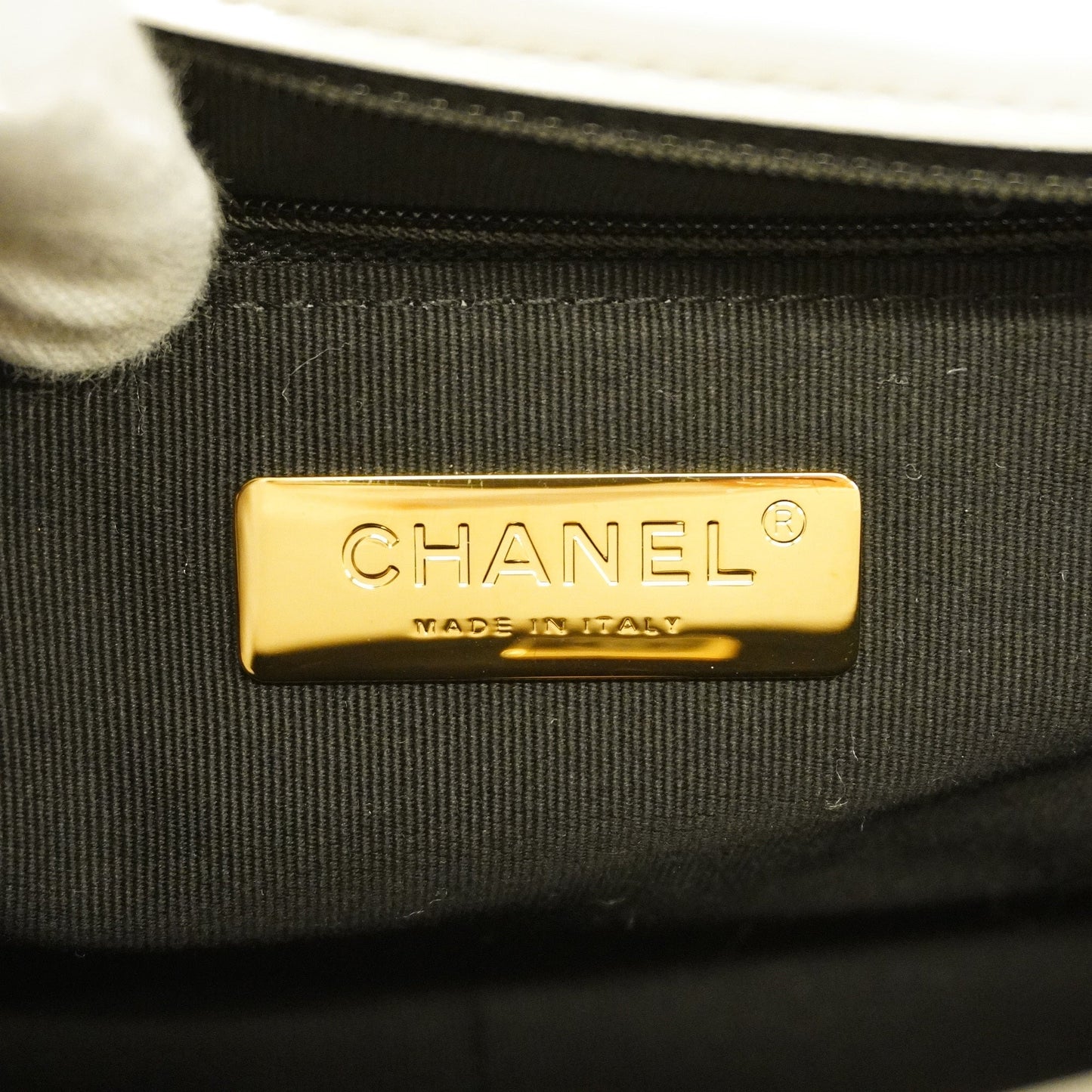 CHANEL 1.9 Chain Shoulder Women's Leather Shoulder Bag White