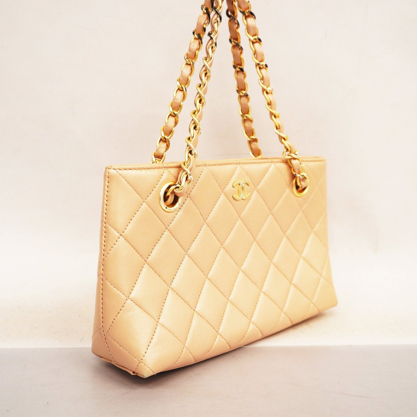 CHANEL Matelasse Women's Leather Handbag Light Pink