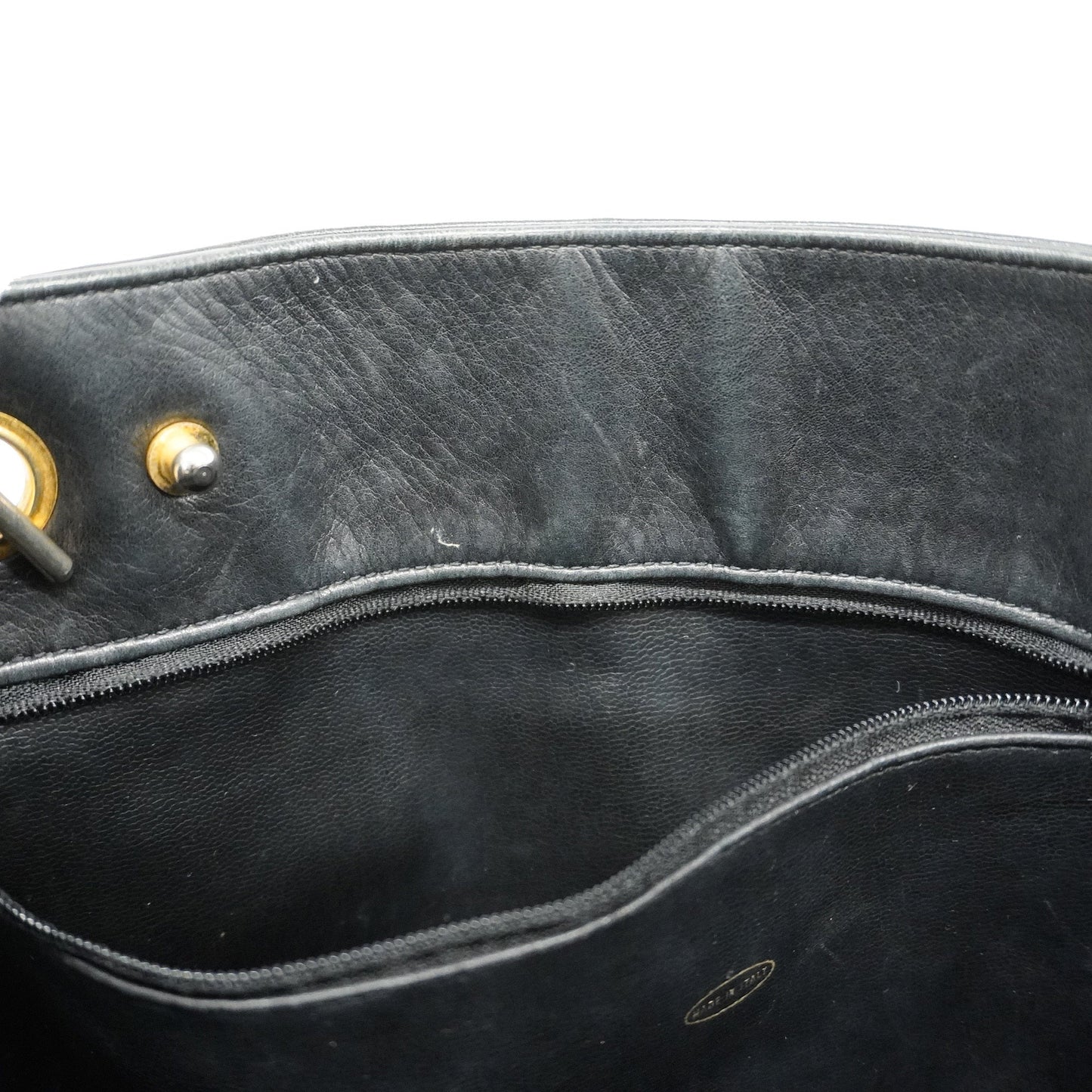 CHANEL Matelasse Chain Shoulder Women's Leather Shoulder Bag Black