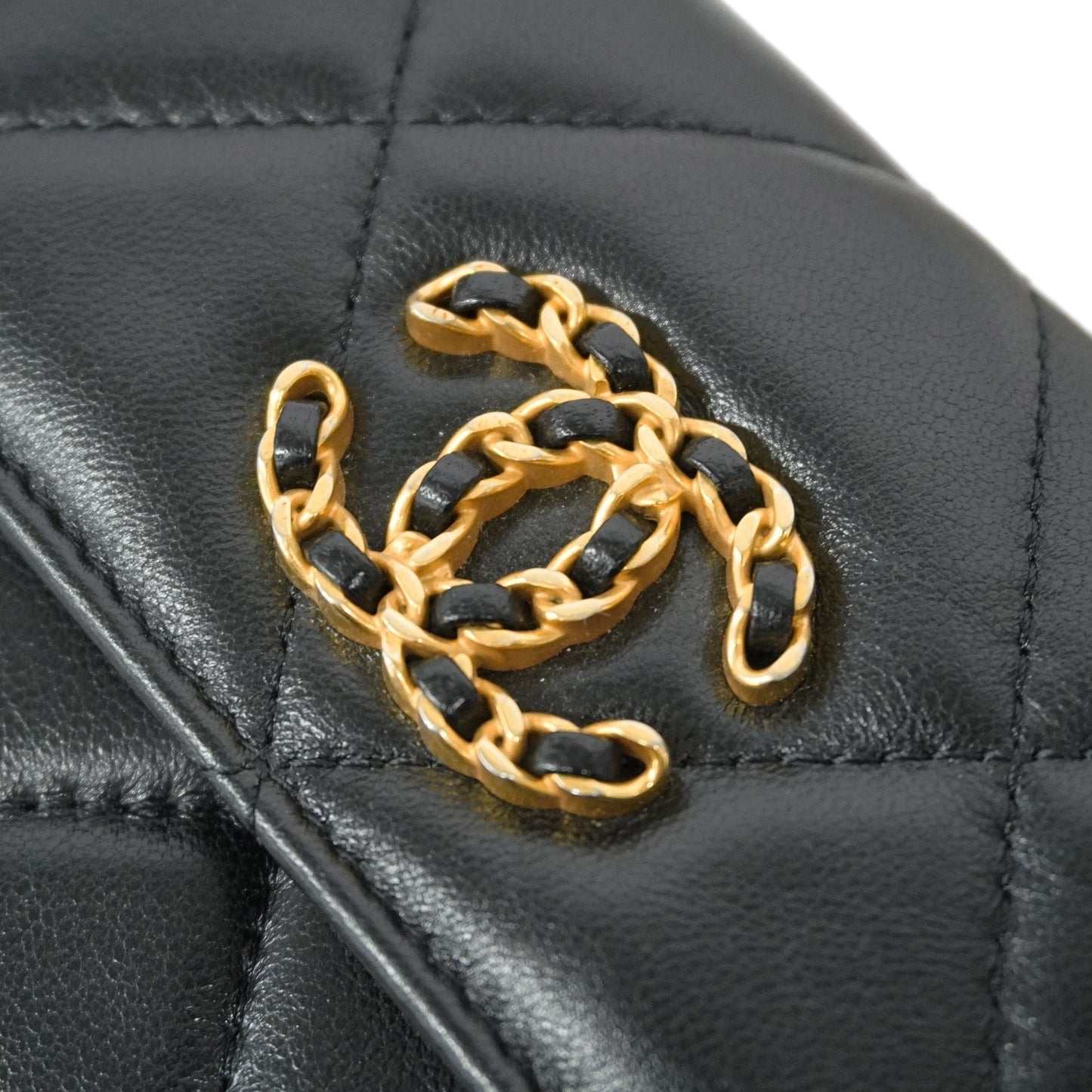 CHANEL Matelasse Chain Shoulder Women's Leather Shoulder Bag Black