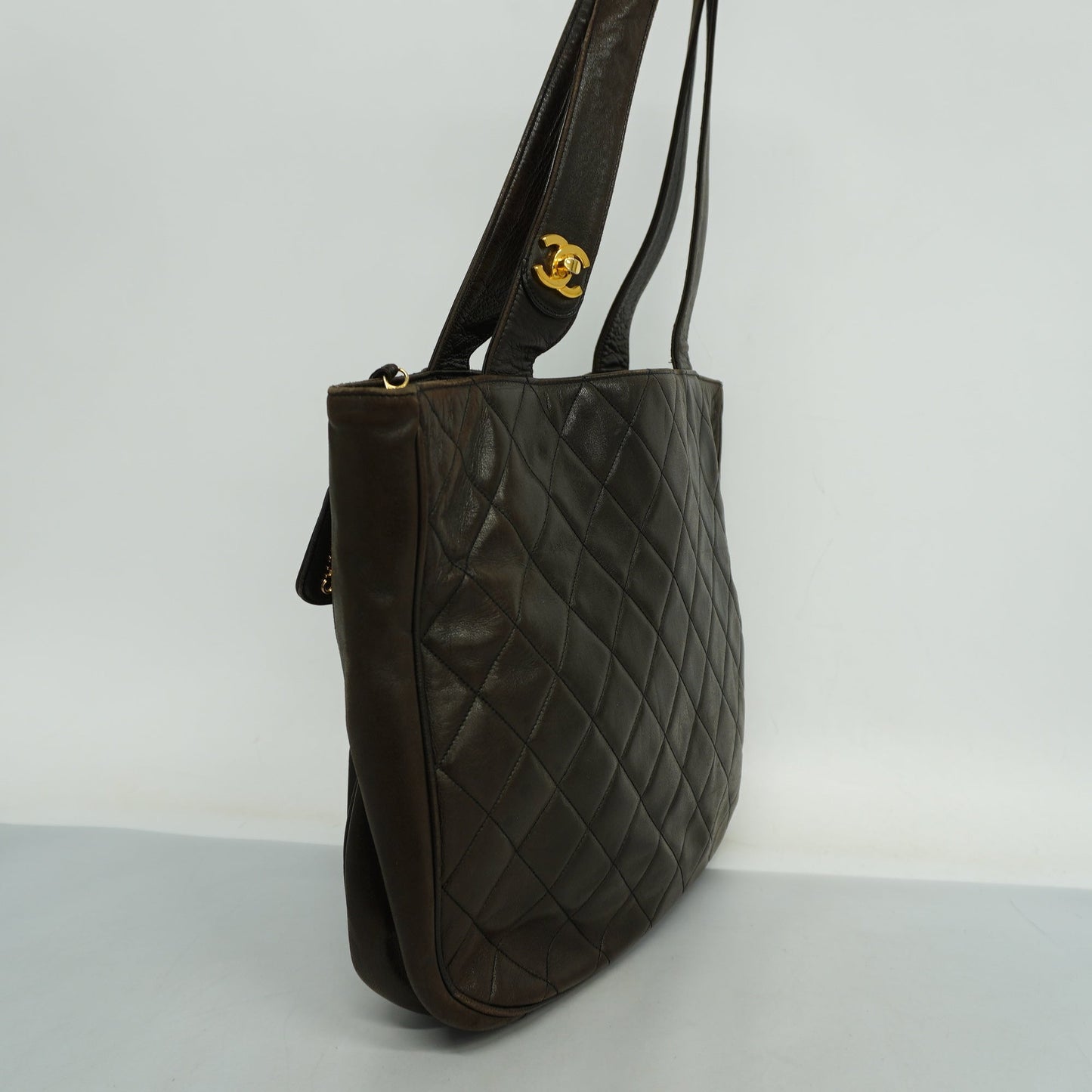 CHANEL Matelasse Lambskin Women's Leather Shoulder Bag Black
