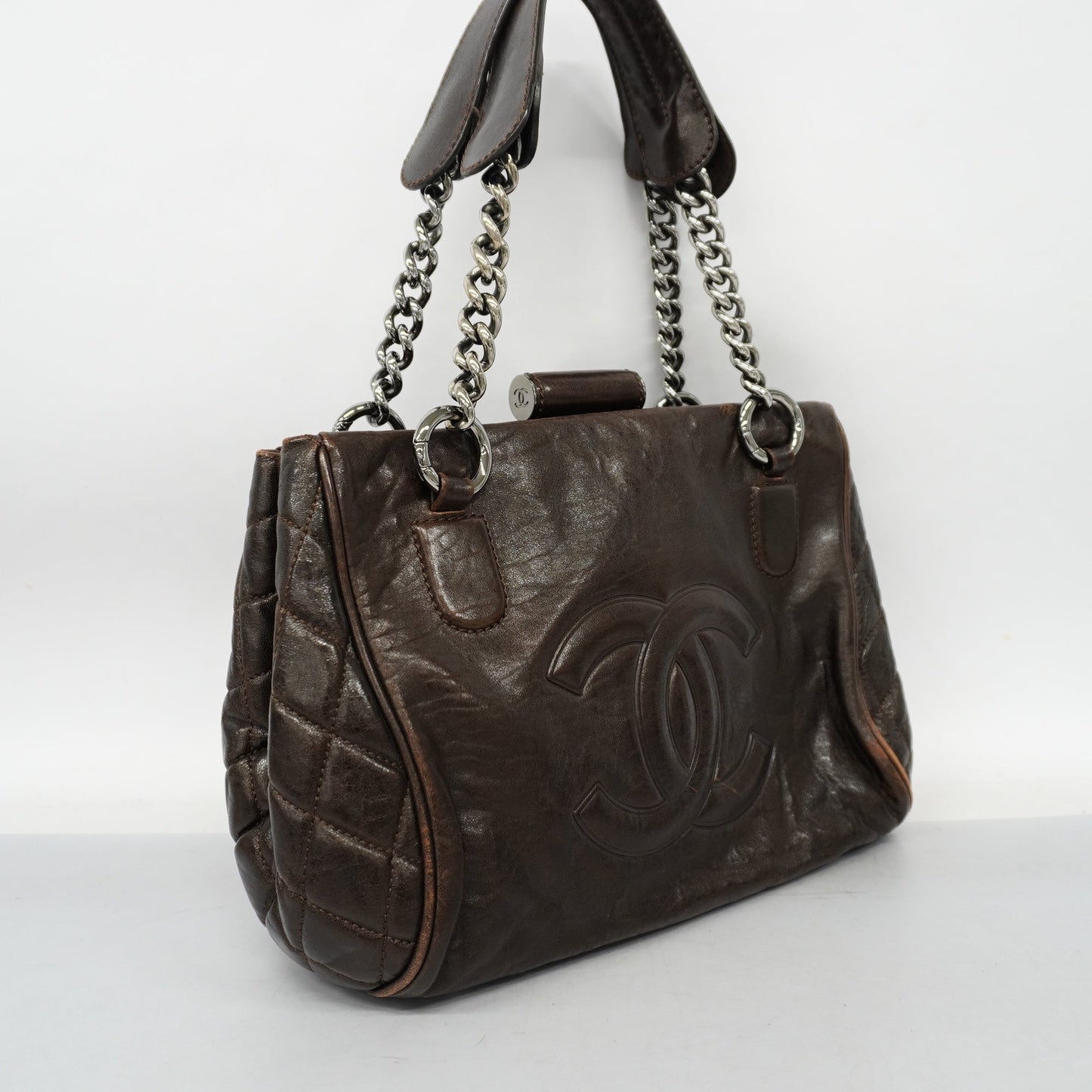 CHANEL Women's Leather Shoulder Bag Brown