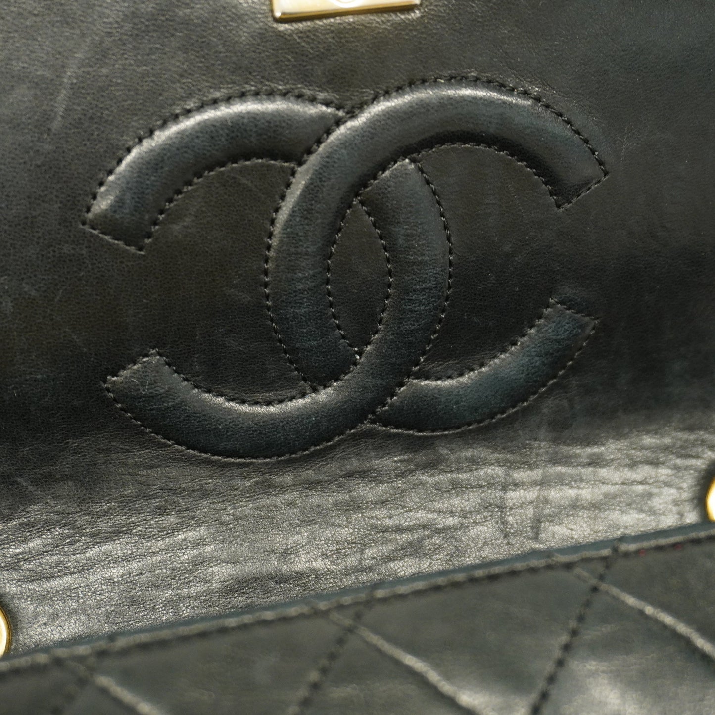 CHANEL Matelasse Chain Shoulder Women's Leather Shoulder Bag Black