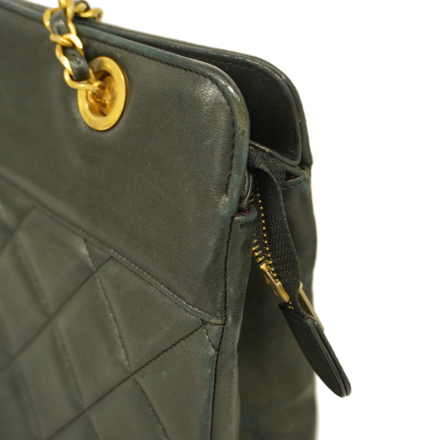 CHANEL Matelasse Chain Shoulder Women's Leather Shoulder Bag Black