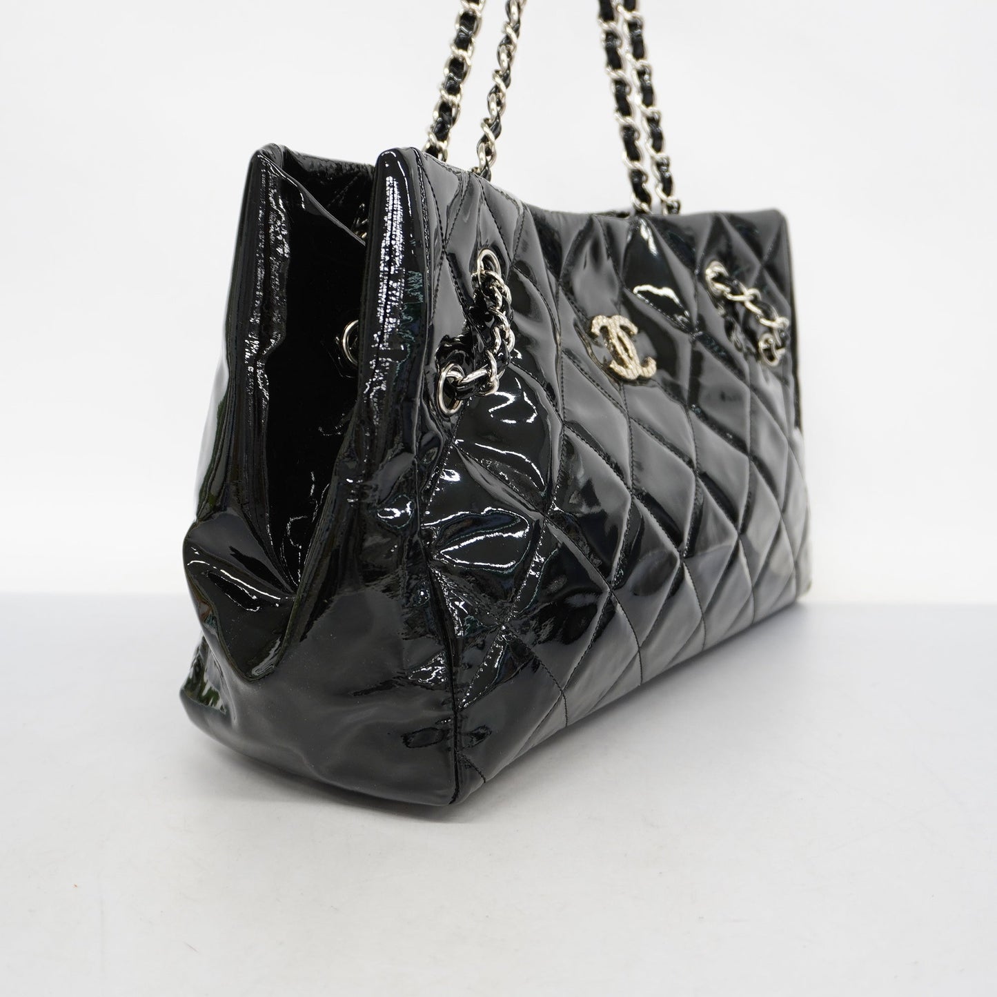 CHANEL Matelasse Chain Shoulder Bag Women's Patent Leather Black
