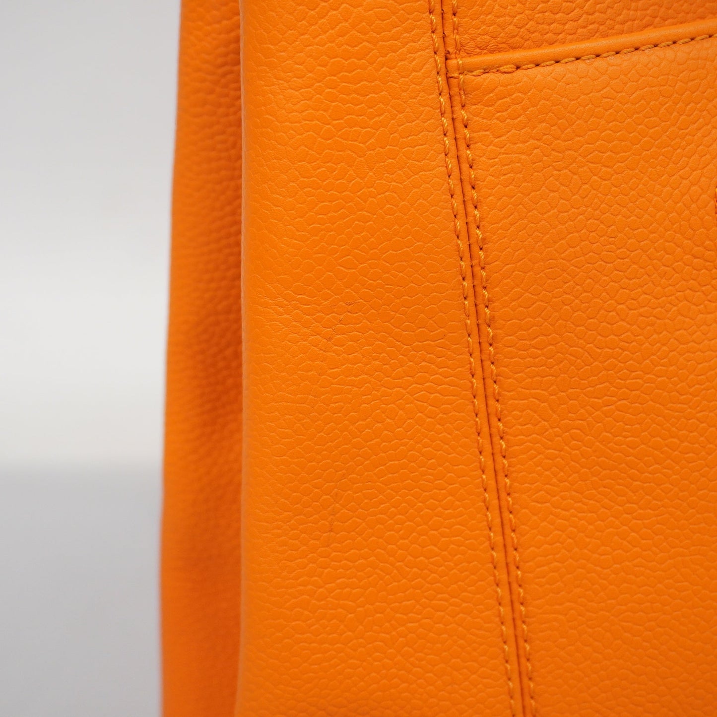 CHANEL Women's Caviar Leather Shoulder Bag Orange