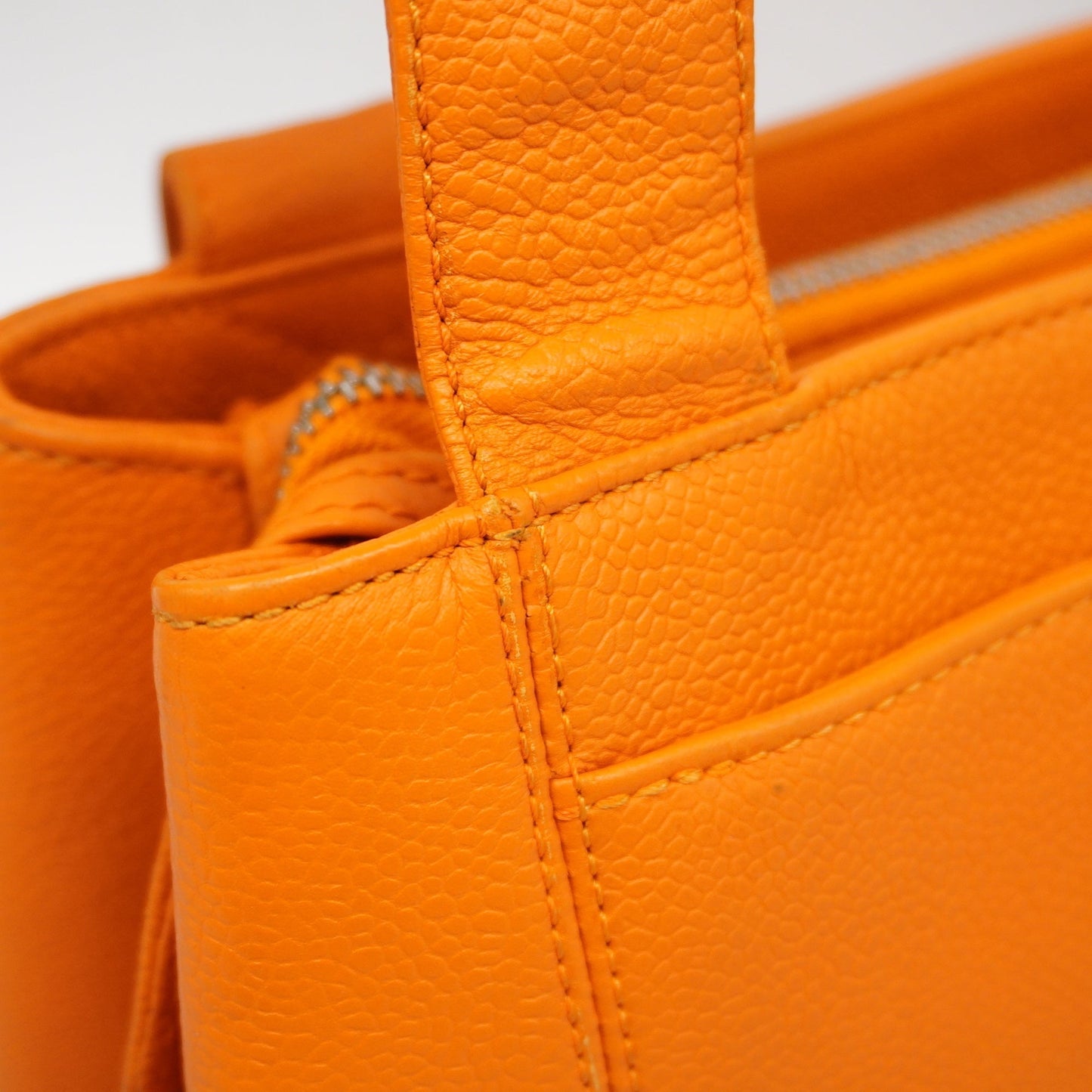CHANEL Women's Caviar Leather Shoulder Bag Orange