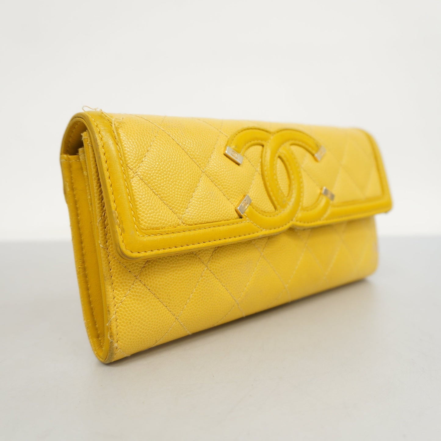 CHANEL CC Filigree Gold Hardware Women's Caviar Leather Long Wallet Yellow