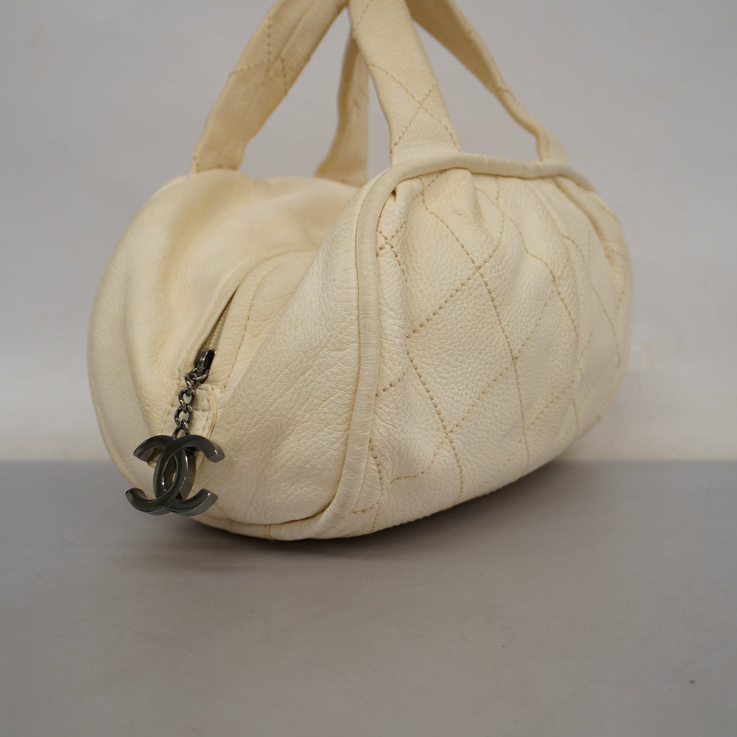 CHANEL Wild Stitch Handbag Women's Leather Handbag Ivory