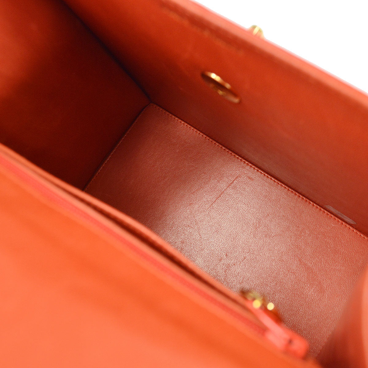 CHANEL * 1996-1997 Round Flap Handbag Small Red Crocodile