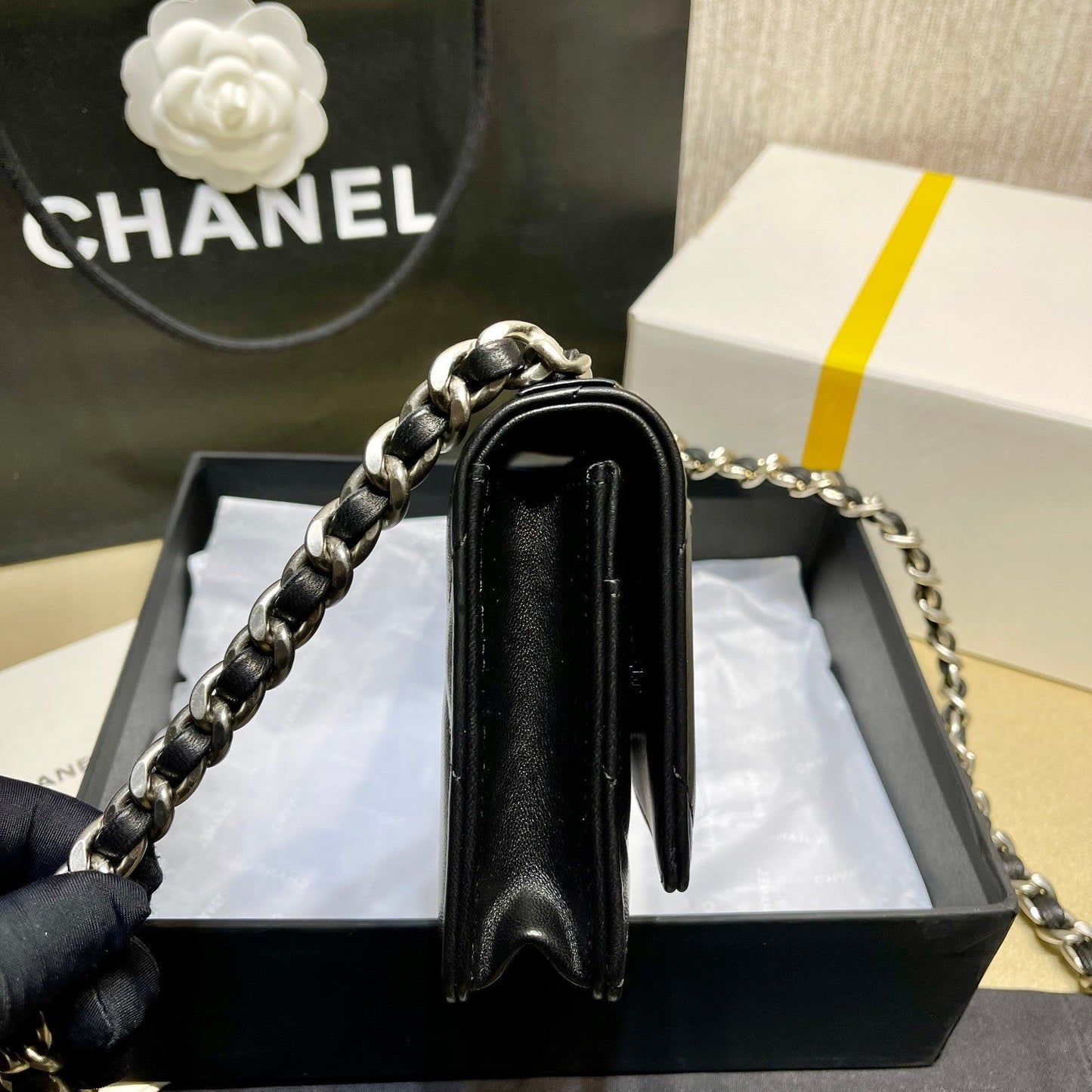 Chanel - Luxury Bag - CHL - 727
