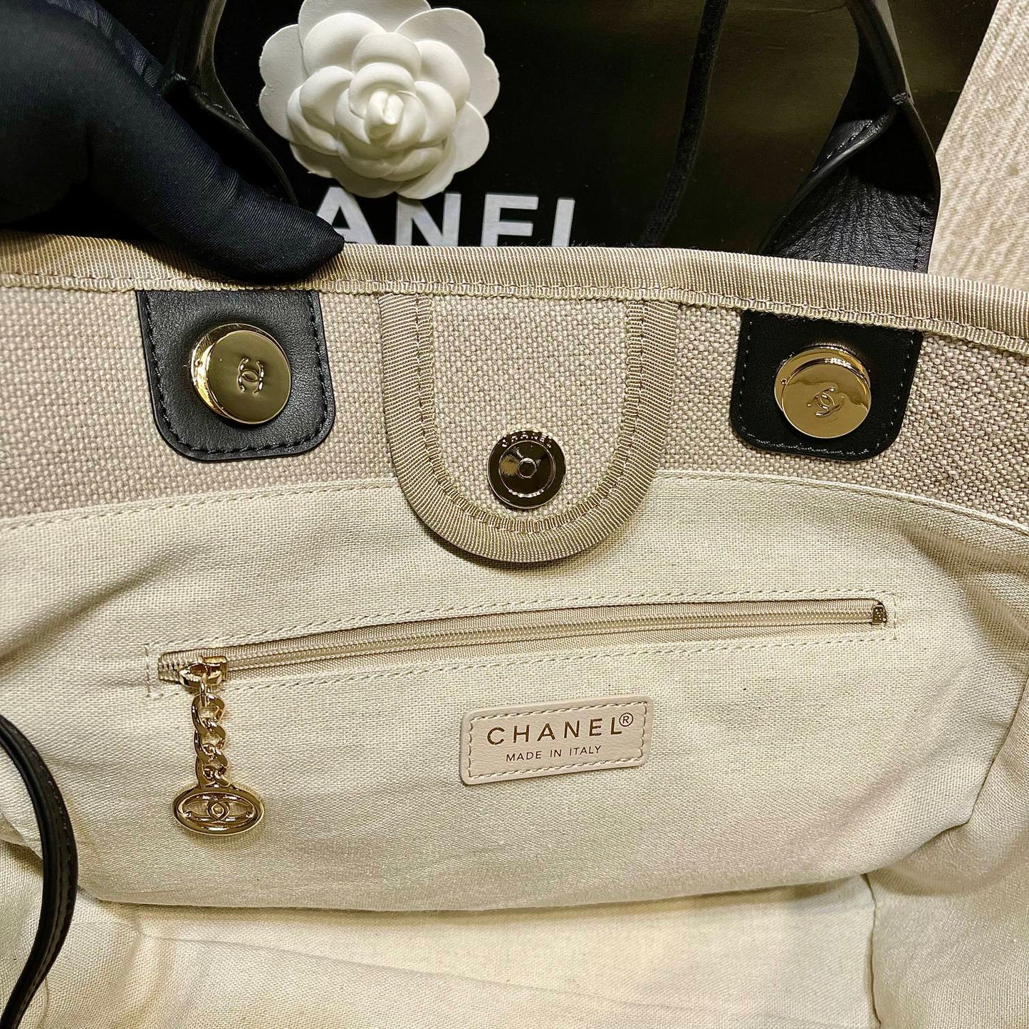 Chanel - Luxury Bag - CHL - 706