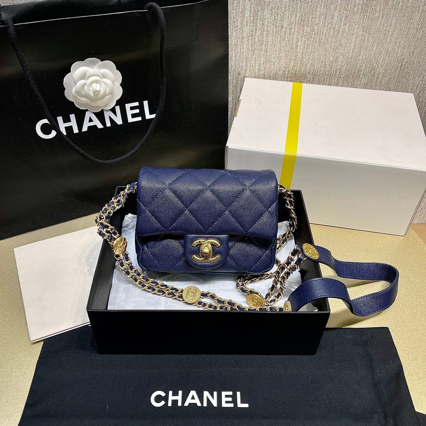 Chanel - Luxury Bag - CHL - 733