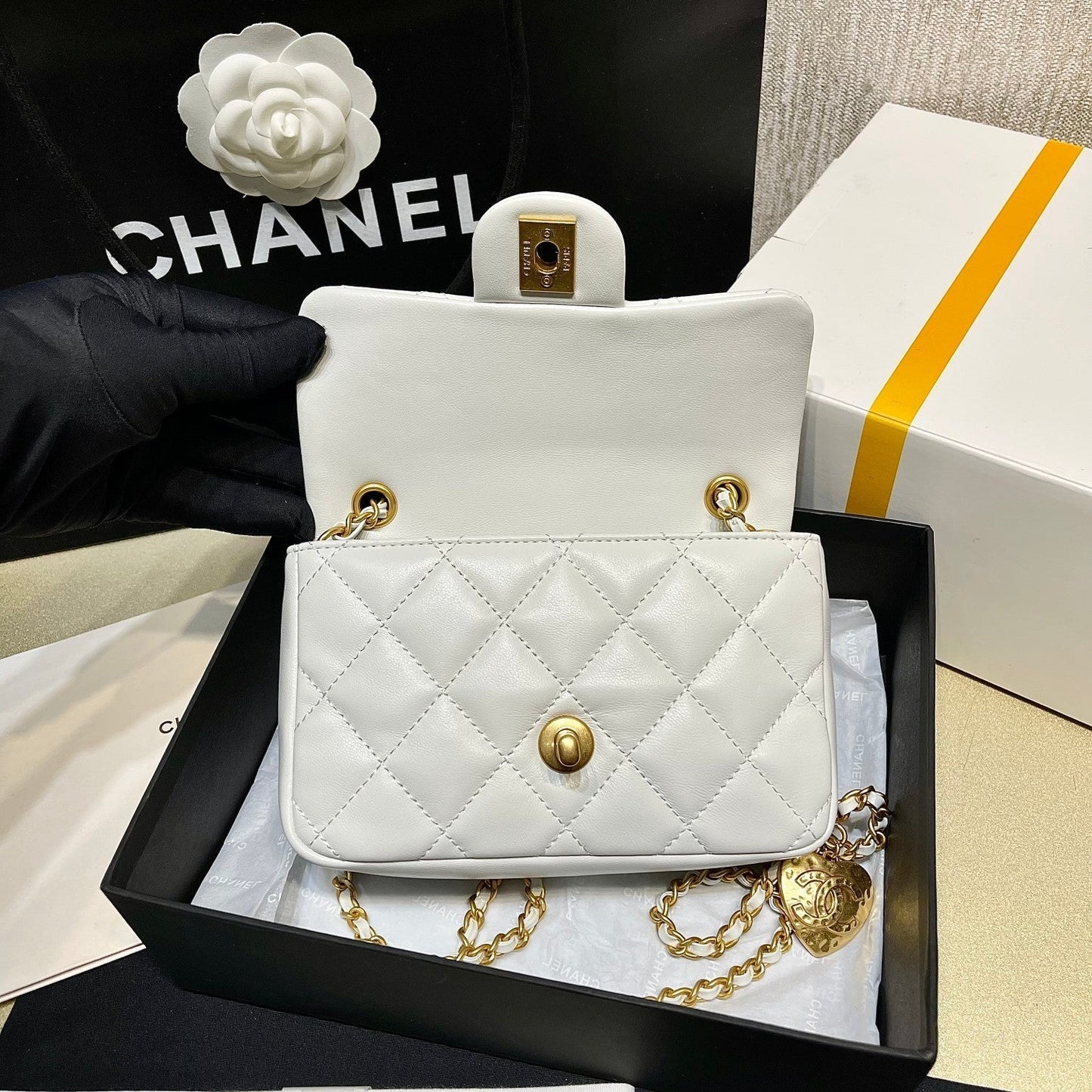 Chanel - Luxury Bag - CHL - 707