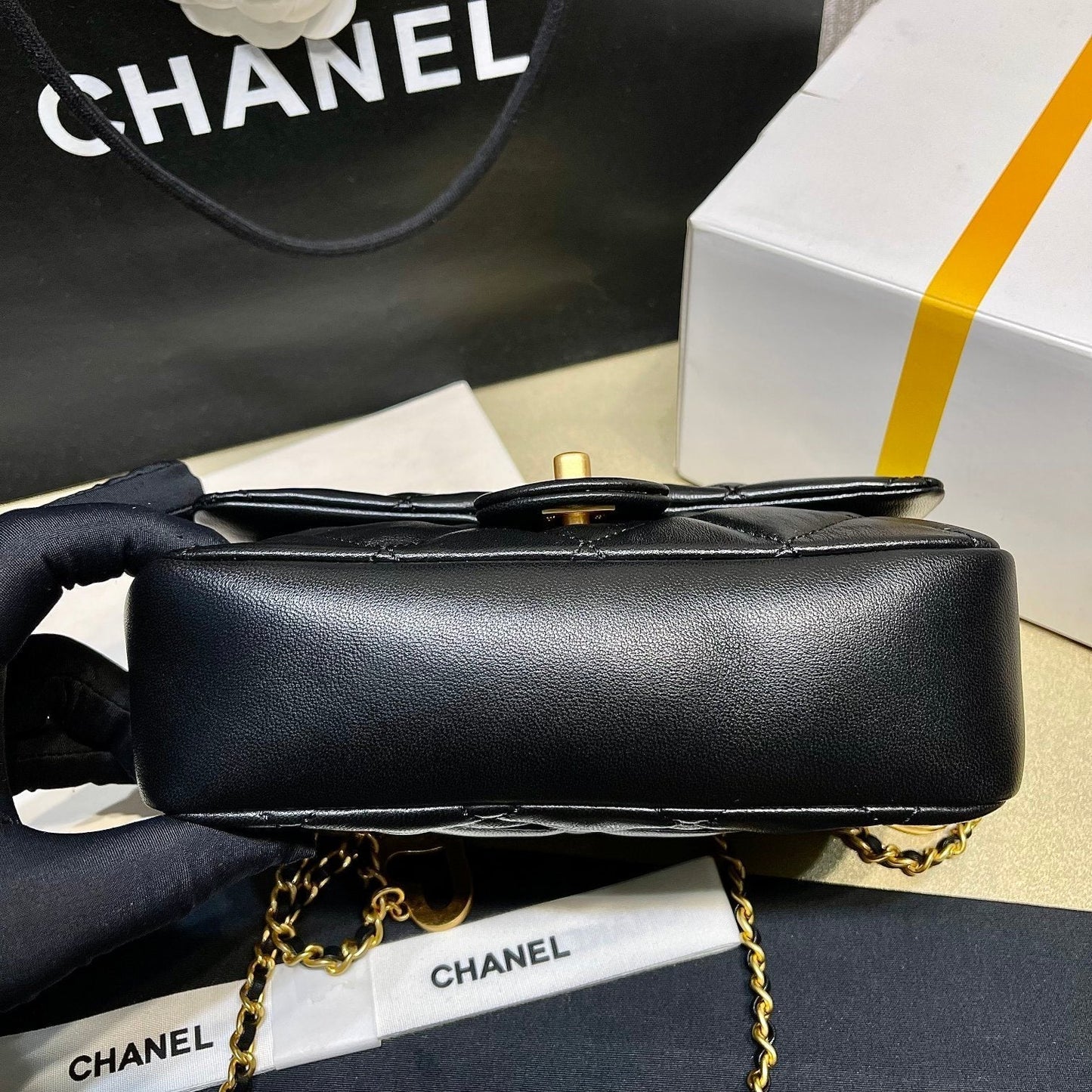 Chanel - Luxury Bag - CHL - 714