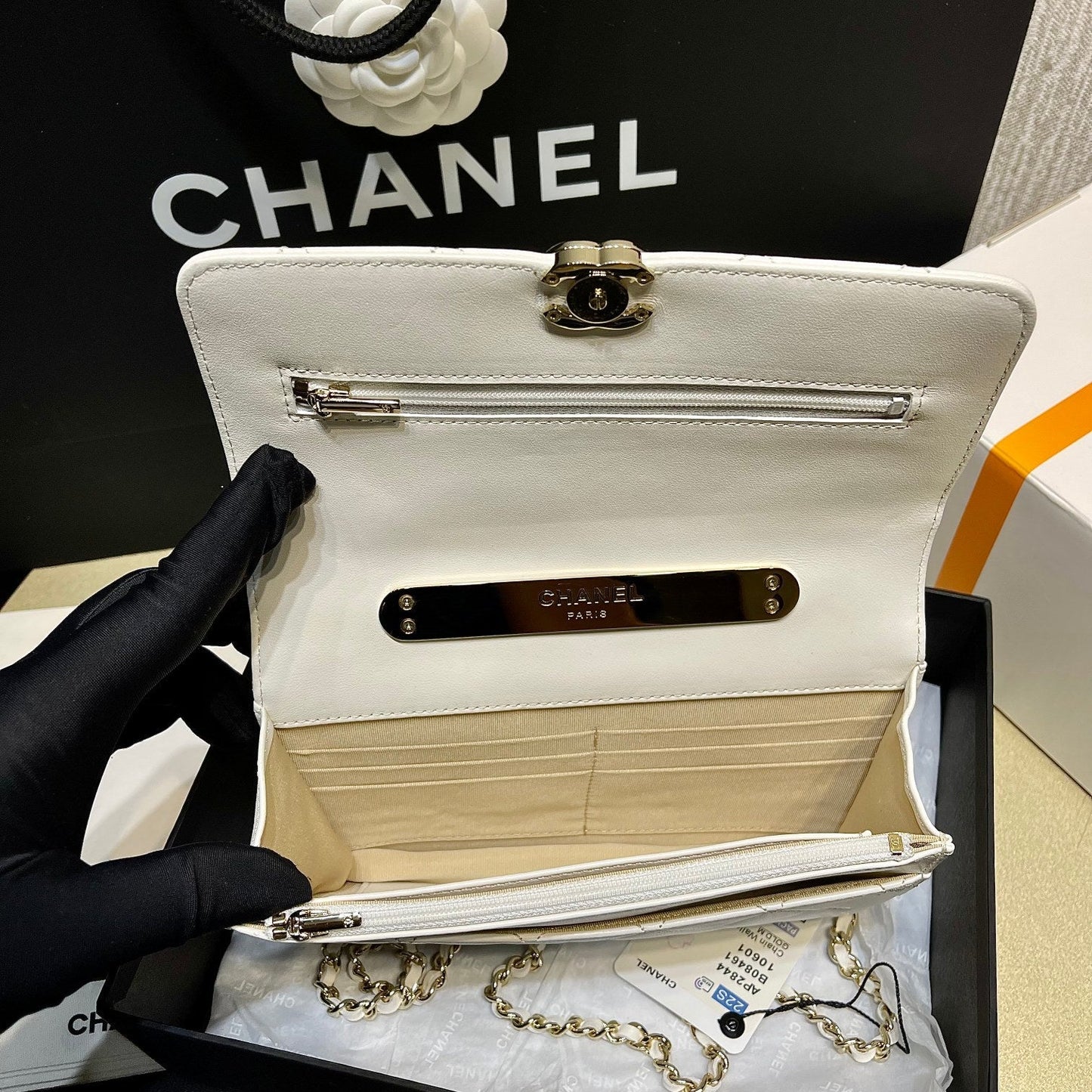 Chanel - Luxury Bag - CHL - 715