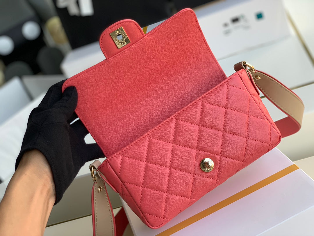 Chanel - Luxury Bag - CHL - 818
