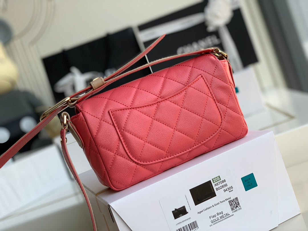 Chanel - Luxury Bag - CHL - 818