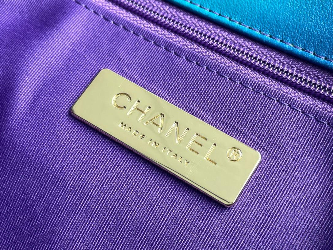 Chanel - Luxury Bag - CHL - 740