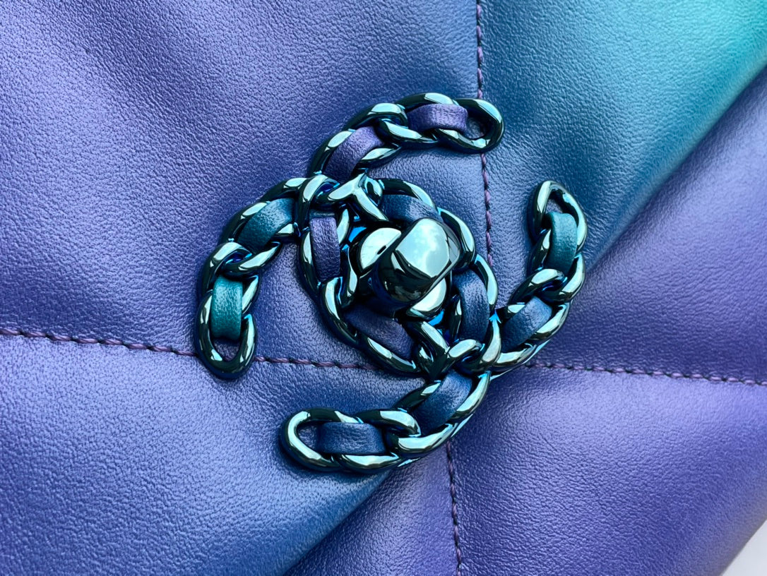 Chanel - Luxury Bag - CHL - 740