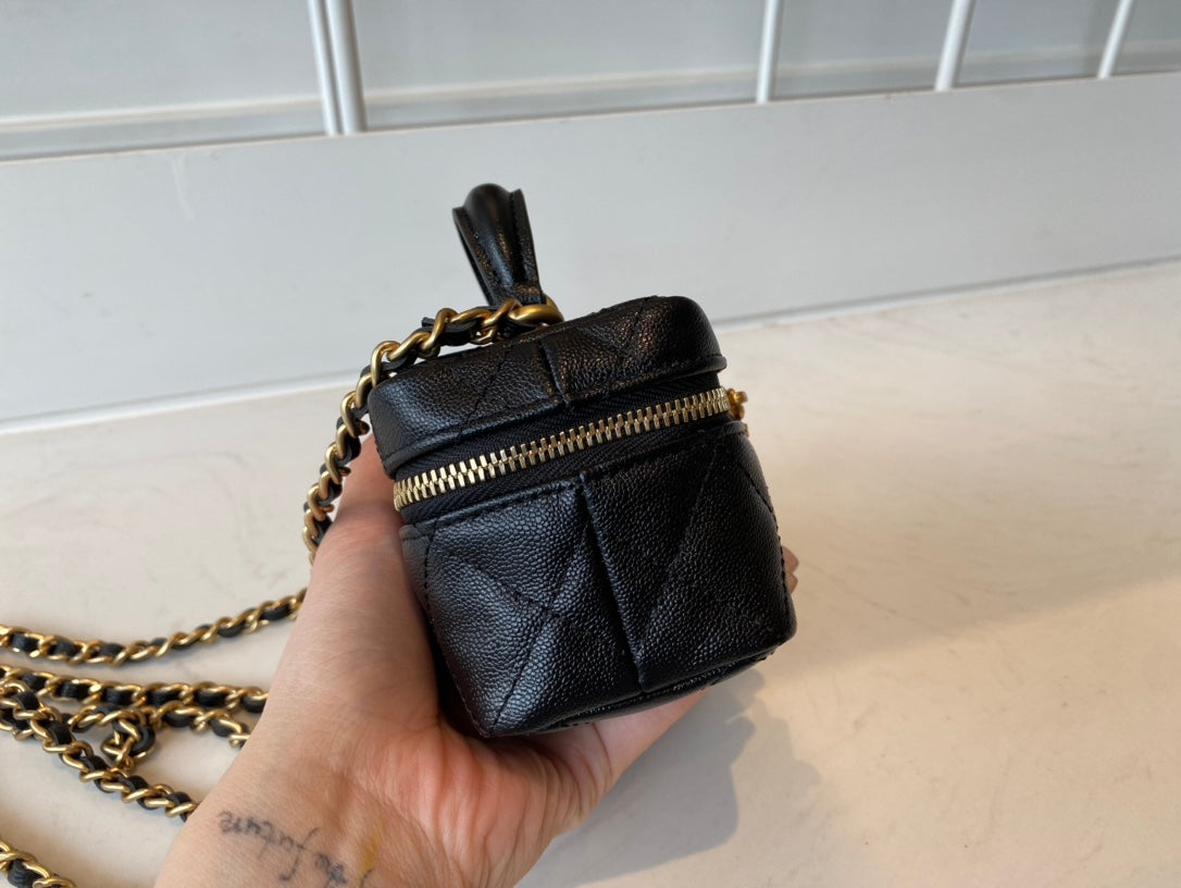 Chanel - Luxury Bag - CHL - 771