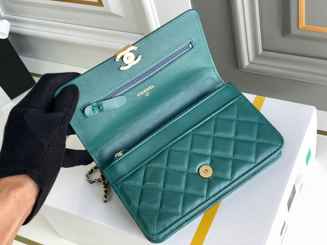 Chanel - Luxury Bag - CHL - 1213