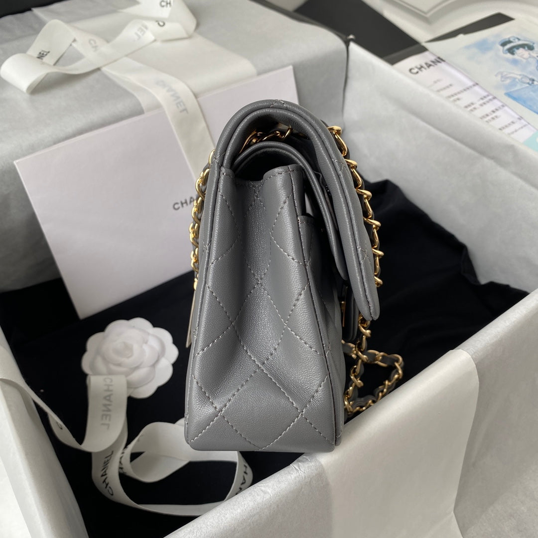 Chanel - Luxury Bag - CHL - 415