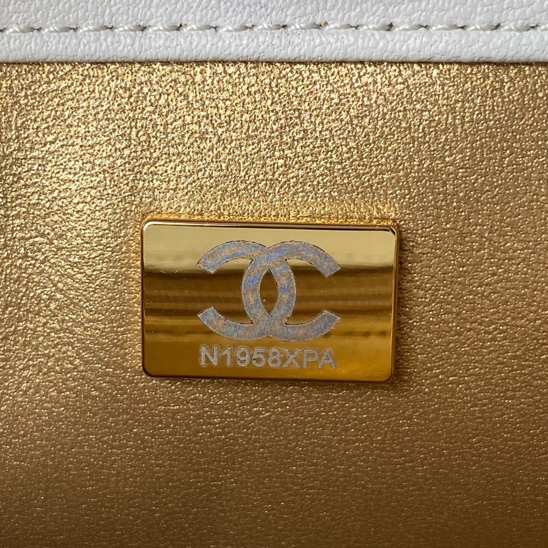 Chanel - Luxury Bag - CHL - 526