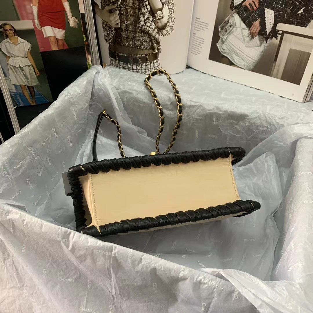 Chanel - Luxury Bag - CHL - 1052