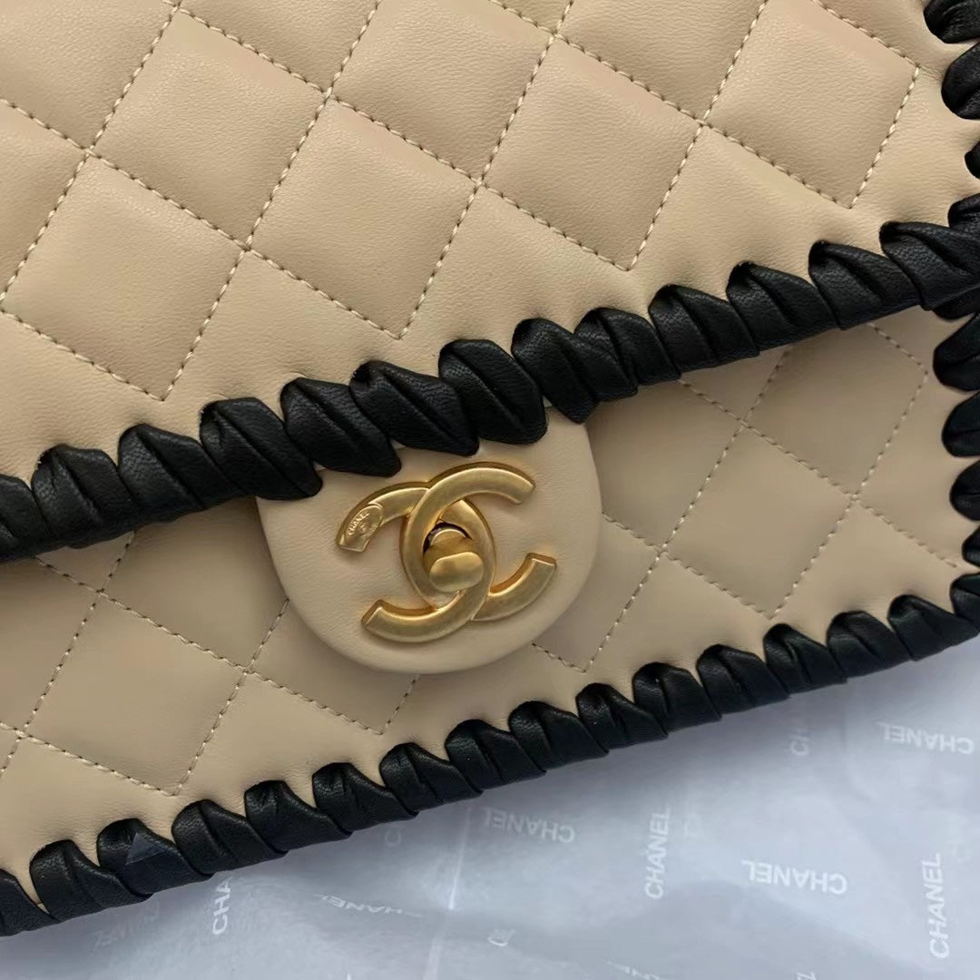 Chanel - Luxury Bag - CHL - 1052
