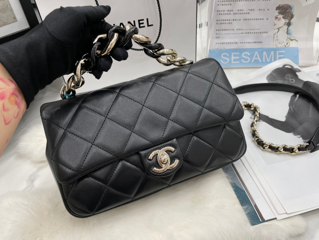 Chanel - Luxury Bag - CHL - 684