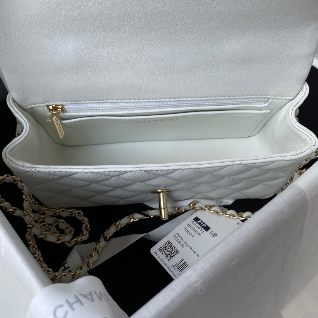Chanel - Luxury Bag - CHL - 687
