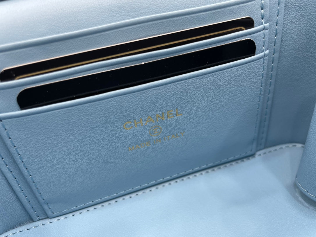 Chanel - Luxury Bag - CHL - 510