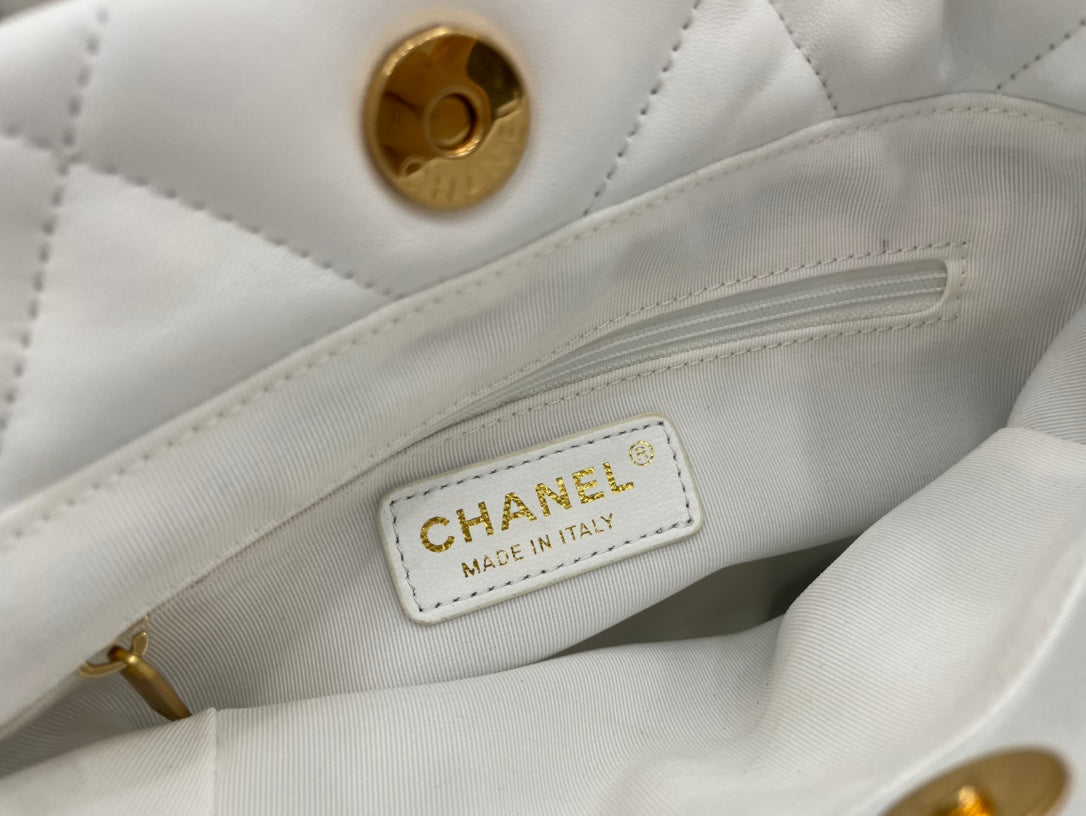 Chanel - Luxury Bag - CHL - 647