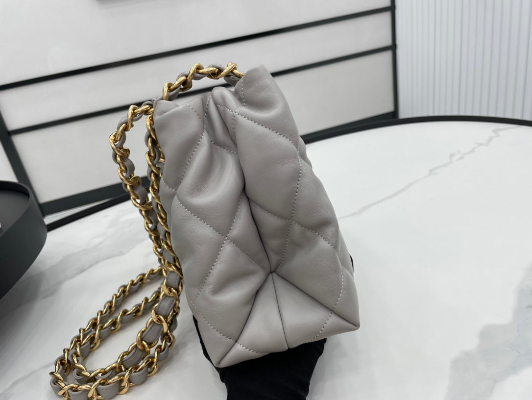 Chanel - Luxury Bag - CHL - 645