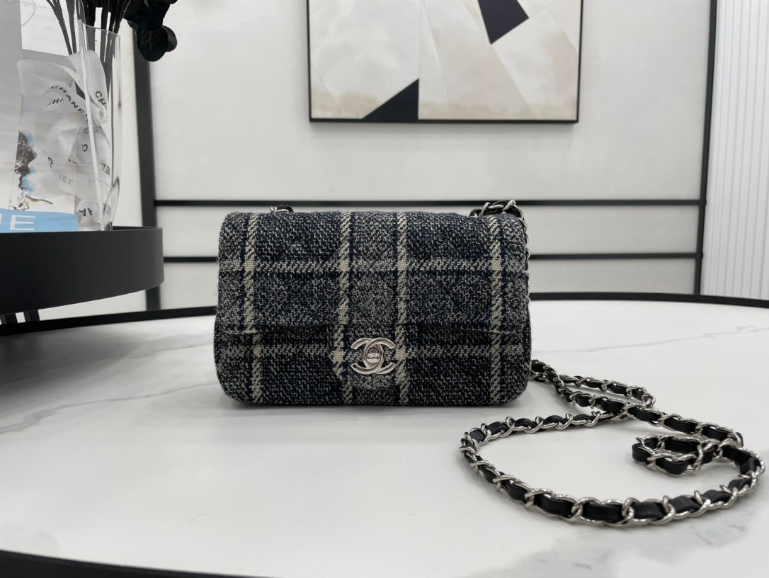 Chanel - Luxury Bag - CHL - 667
