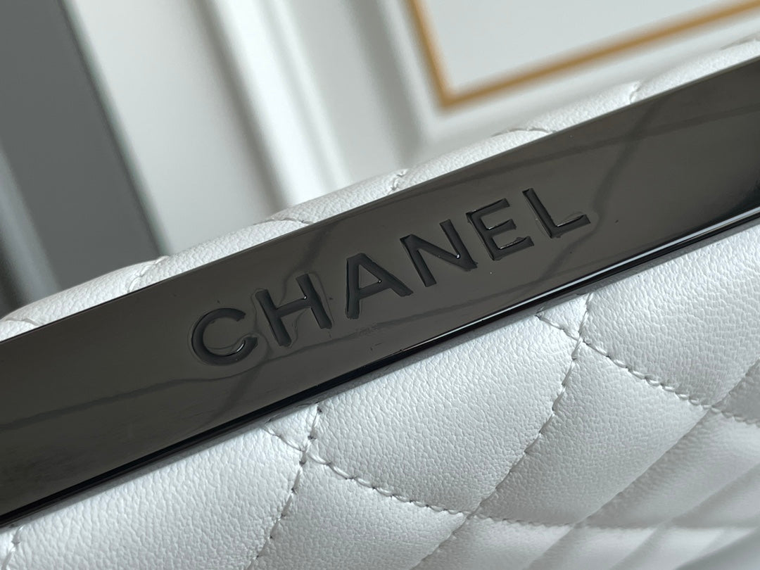 Chanel - Luxury Bag - CHL - 609