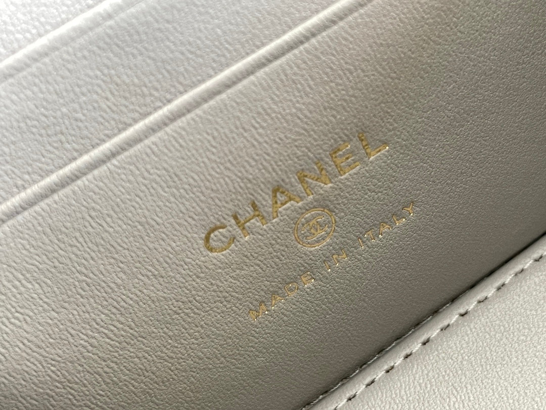 Chanel - Luxury Bag - CHL - 600
