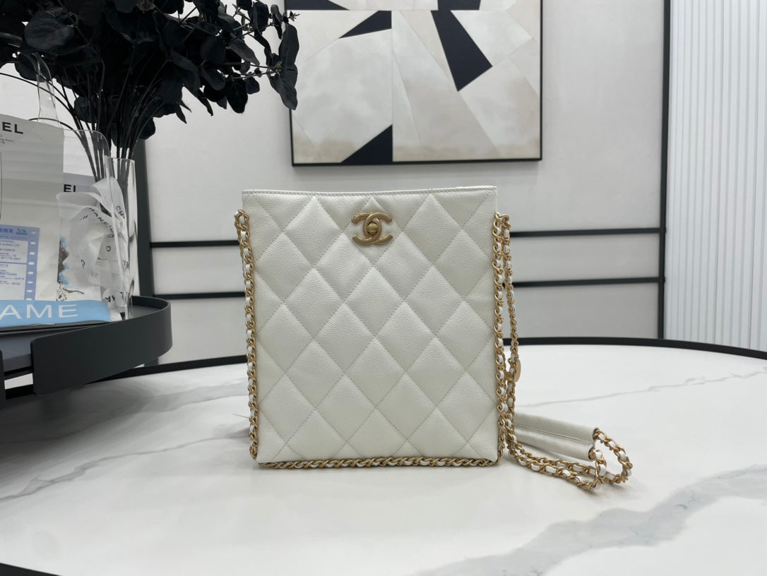 Chanel - Luxury Bag - CHL - 648