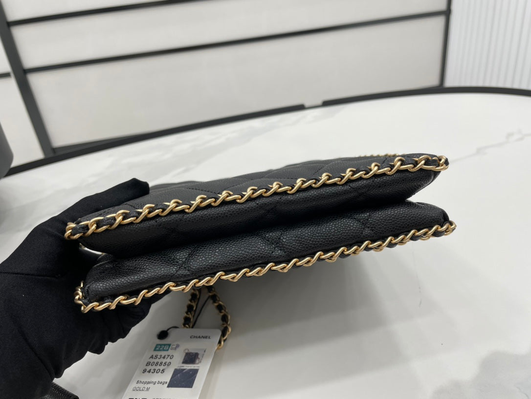 Chanel - Luxury Bag - CHL - 652