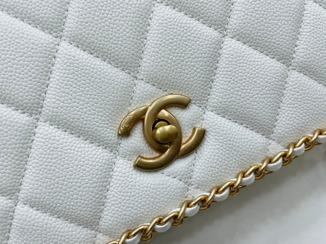 Chanel - Luxury Bag - CHL - 653