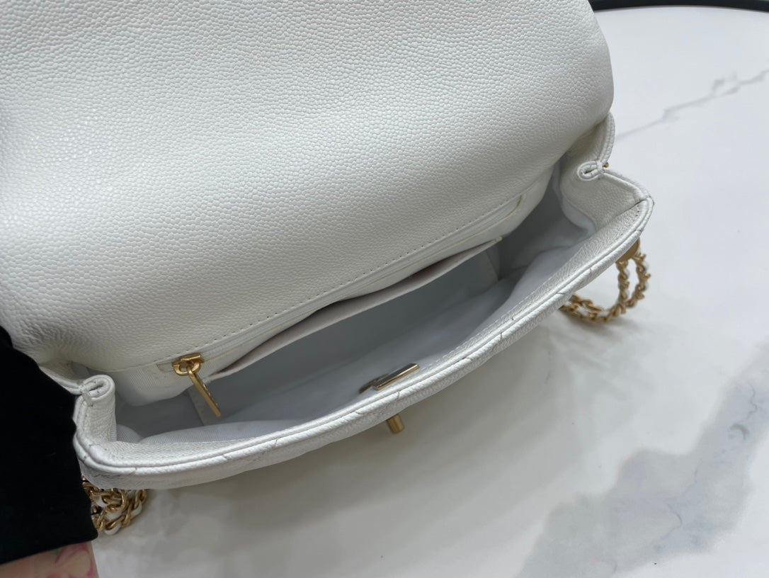 Chanel - Luxury Bag - CHL - 653