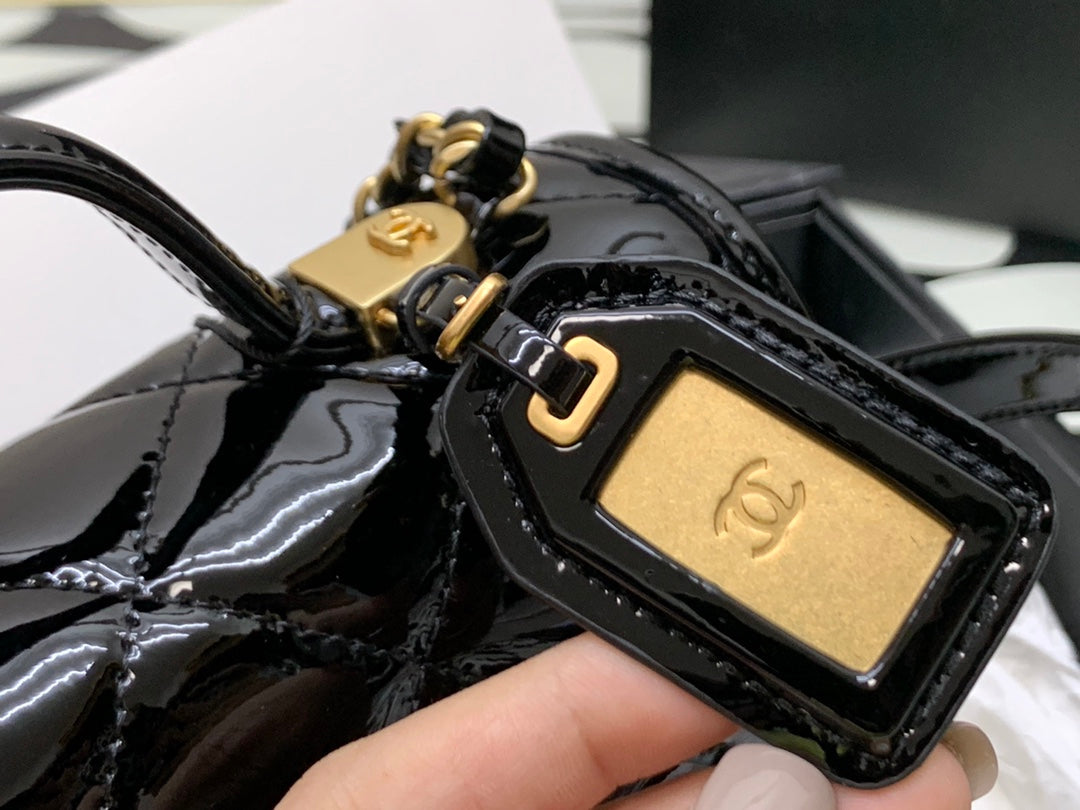 Chanel - Luxury Bag - CHL - 437