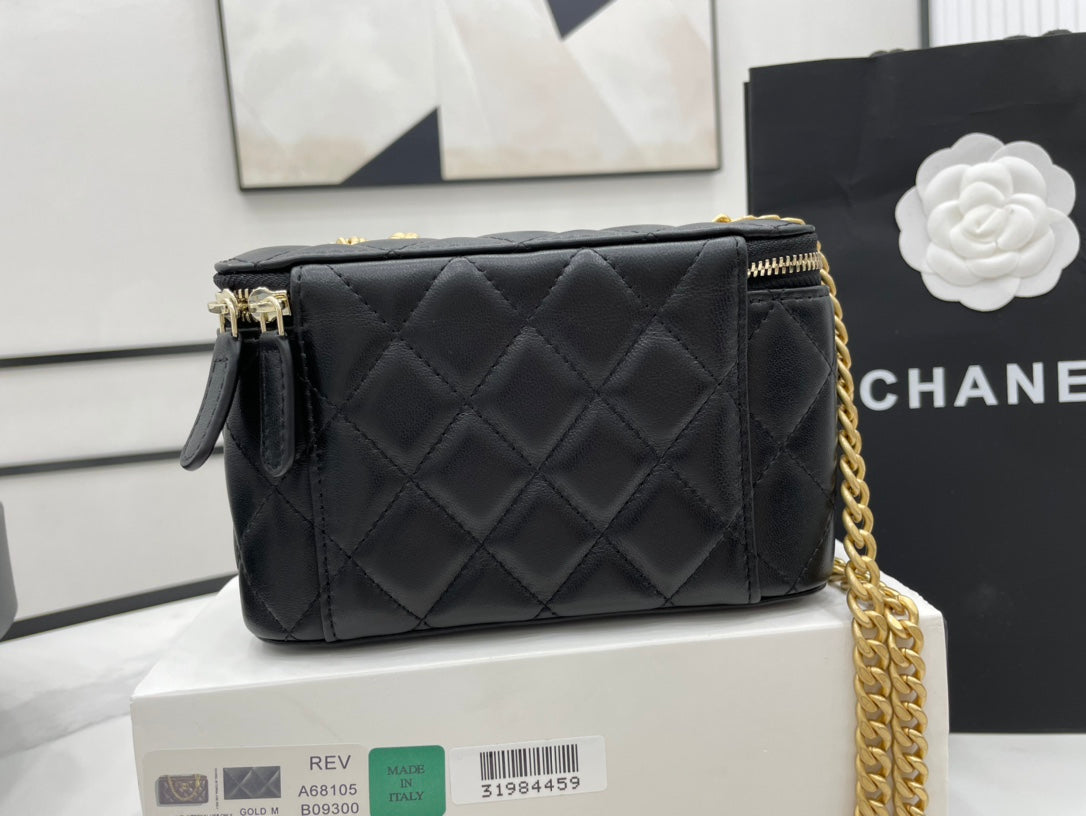 Chanel - Luxury Bag - CHL - 618