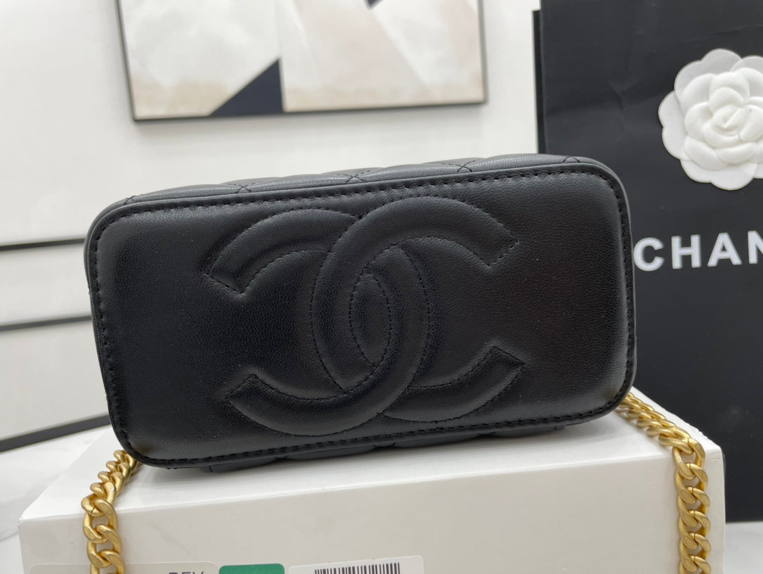 Chanel - Luxury Bag - CHL - 618
