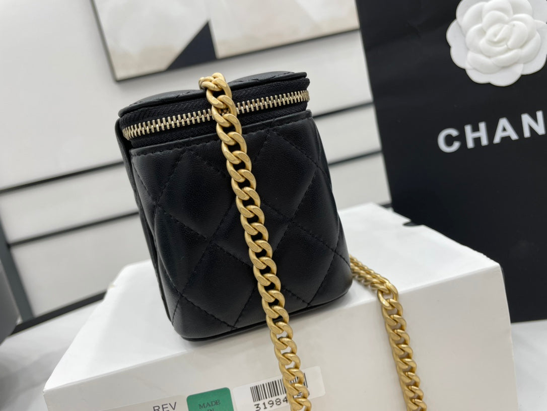 Chanel - Luxury Bag - CHL - 618