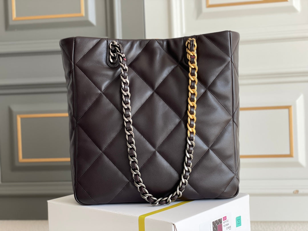Chanel - Luxury Bag - CHL - 580