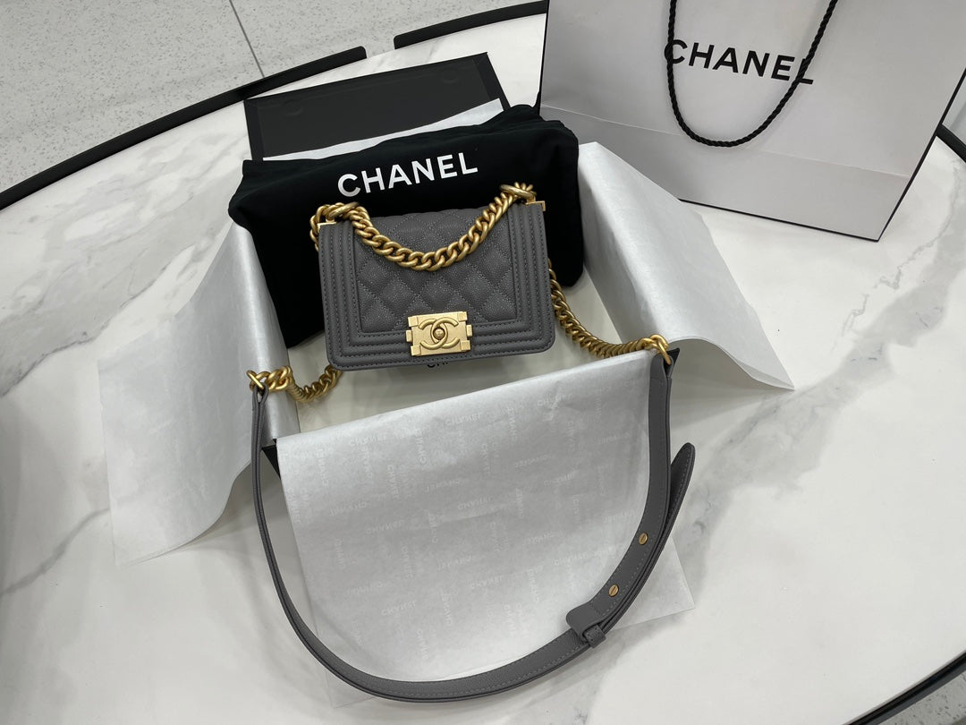 Chanel - Luxury Bag - CHL - 421