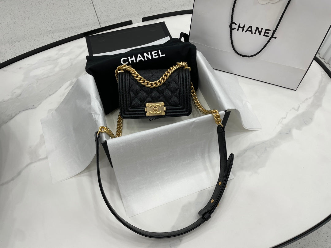 Chanel - Luxury Bag - CHL - 422
